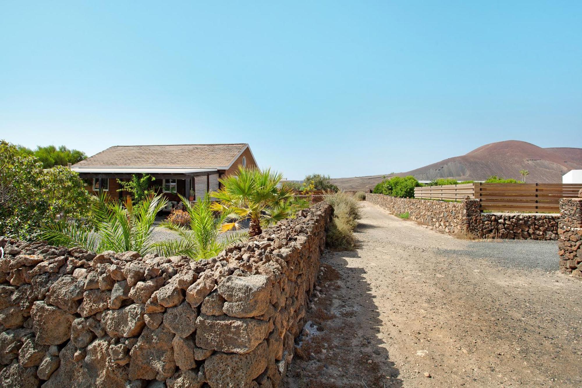 Casa Al Volcan De Lajares Exterior foto